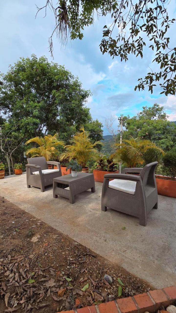 Acogedora En Con Piscina Privada Holiday home Villeta